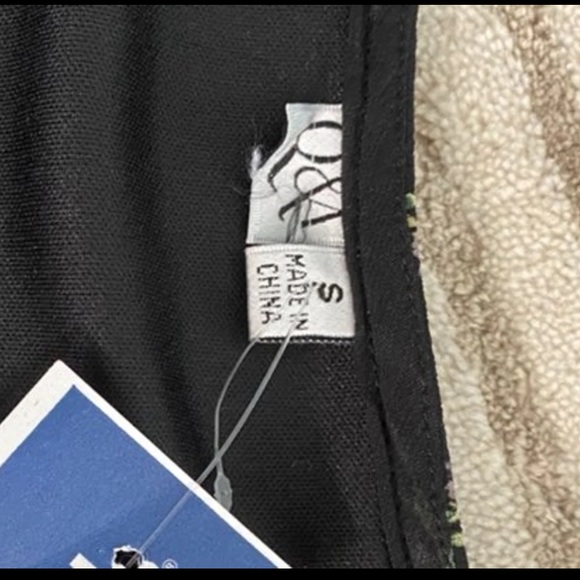 Floral dress - Picture 4 of 4